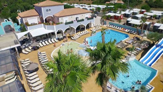 Réalisation de photos aériennes par drone pour le camping Hermitage dans l'Hérault